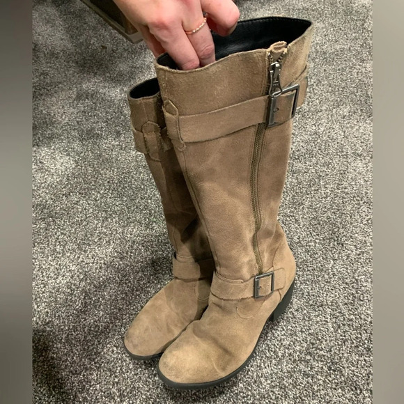 Kork's tan leather boots - Picture 1 of 5